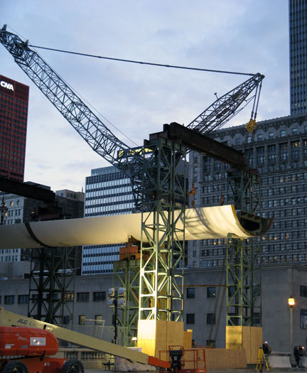 Nichols Bridgeway, Renzo Piano architect, under construction in Chicago