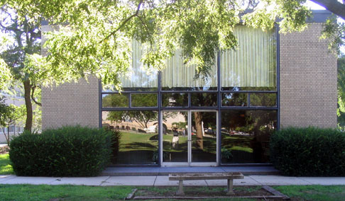 Carr Chapel, Illinois Institute of Technology, Mies van der Rohe architect