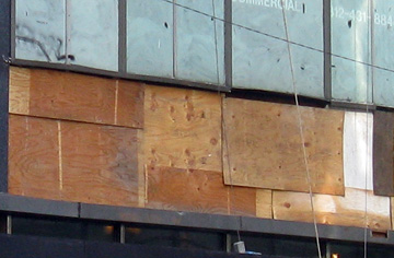 plywood board-ups, Century Building, 202 S. State Street, Chicago, Holabird and Roche, architects